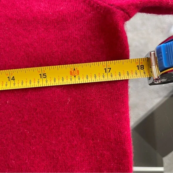 L.L. Bean 100% Cashmere Cowl Neck Sweater Red Size M Quiet Luxury Classic Soft - Picture 5 of 8